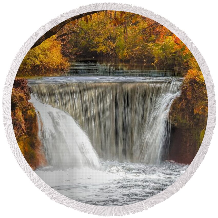  Round Beach Towel featuring the photograph The Falls at Cedarville by Jack Wilson