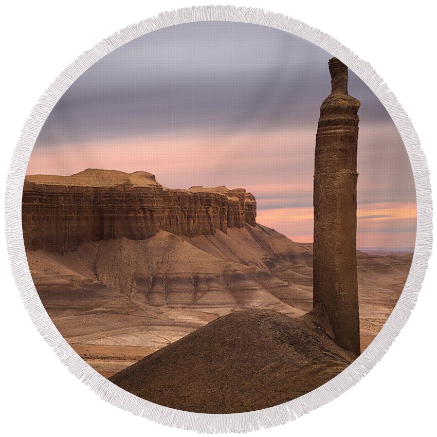 Badlands Round Beach Towel featuring the photograph The Last Man Standing by Peter Boehringer