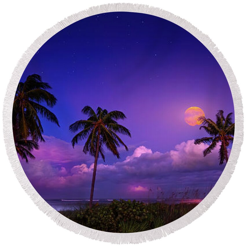 Moon Round Beach Towel featuring the photograph The Moon Dancers by Mark Andrew Thomas