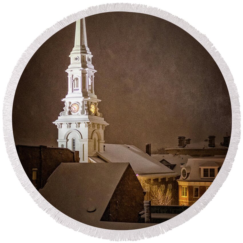 New Hampshire Round Beach Towel featuring the photograph The Steeple by Jeff Sinon