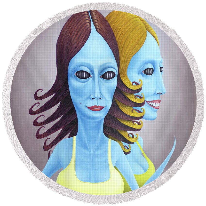 Twins Round Beach Towel featuring the painting The Twins - Wilma and Willow by Hone Williams