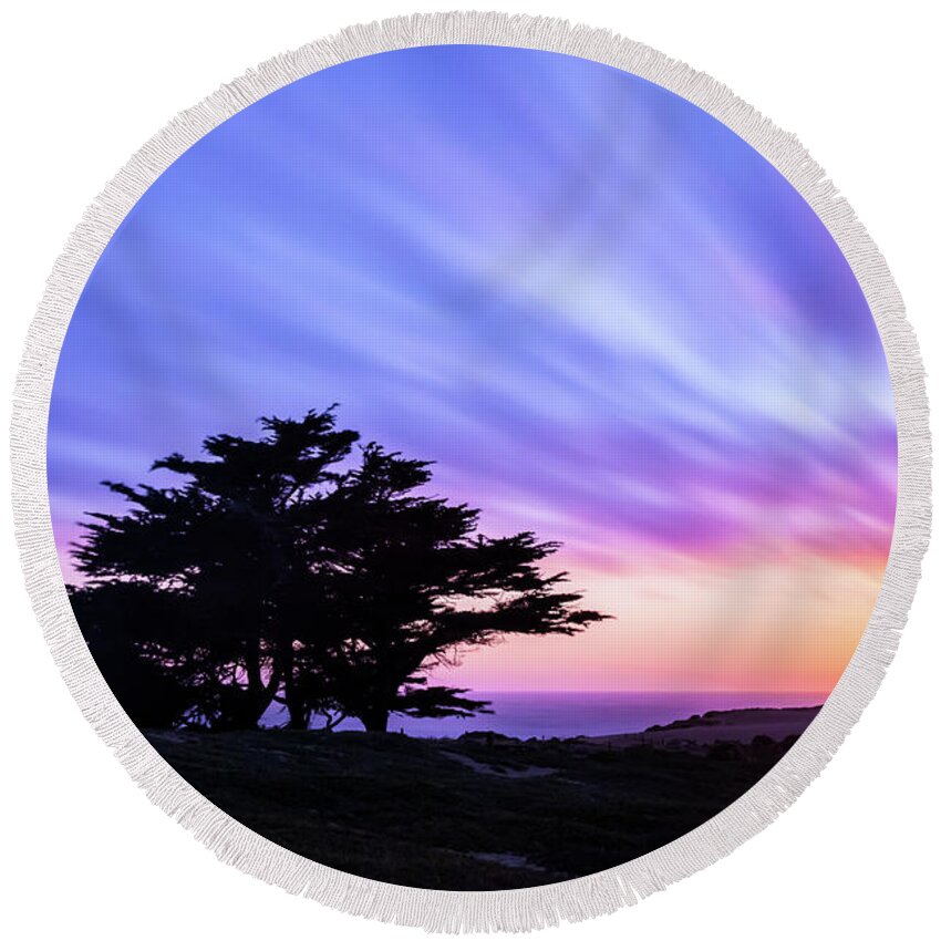 Landscape Round Beach Towel featuring the photograph The Unexpected by Jonathan Nguyen