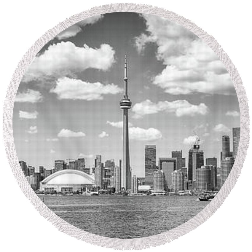 Toronto Round Beach Towel featuring the photograph Toronto Skyline 1 by Nigel R Bell
