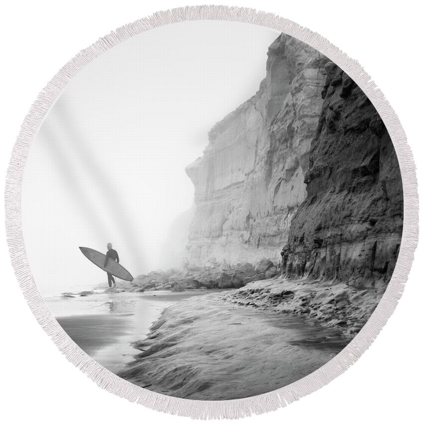 San Diego Round Beach Towel featuring the photograph Torrey Pines Foggy Surfer by William Dunigan