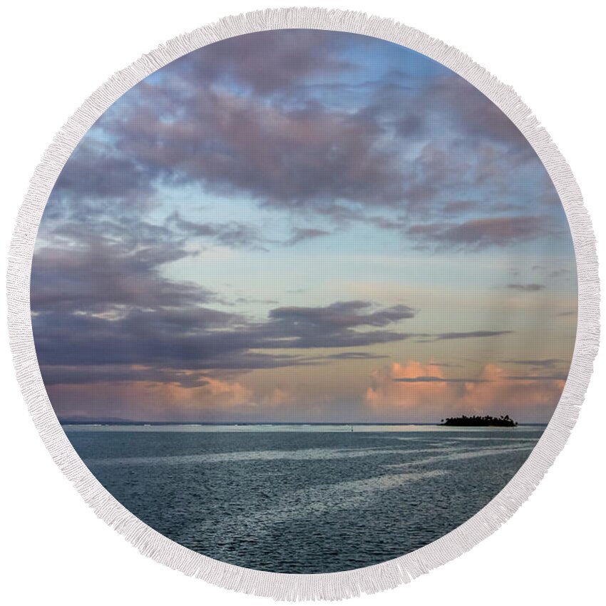 Sunset Round Beach Towel featuring the photograph Tropical Twilight by Craig A Walker