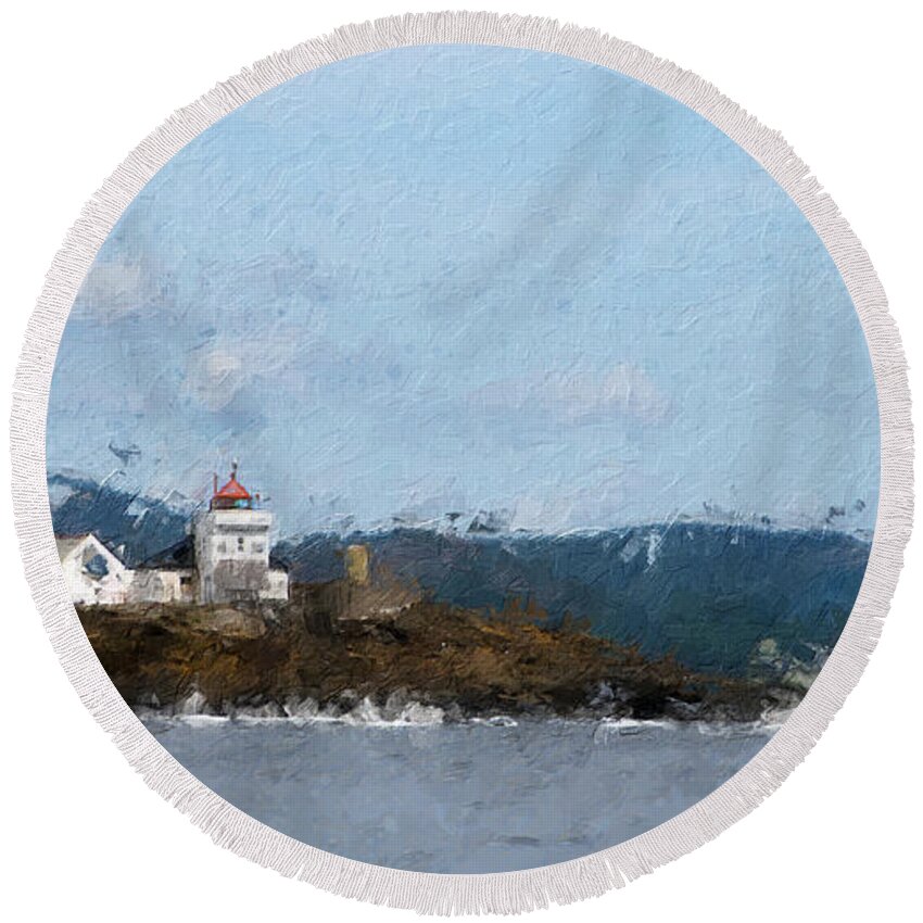 Lighthouse Round Beach Towel featuring the digital art Tvistein lighthouse by Geir Rosset