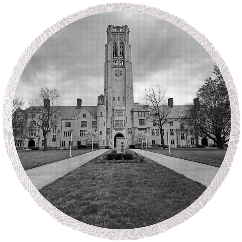 University Hall Round Beach Towel featuring the photograph University of Toledo  bw 5902 by Jack Schultz