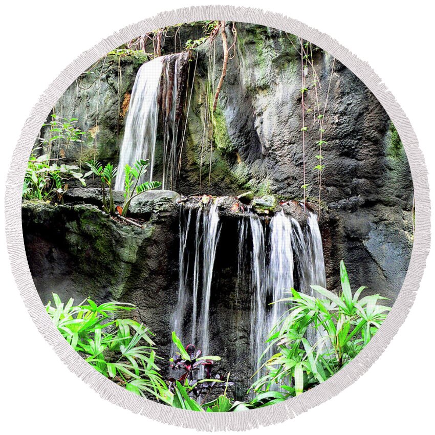 Waterfall Round Beach Towel featuring the photograph Unusual Waterfall by Rosalie Scanlon