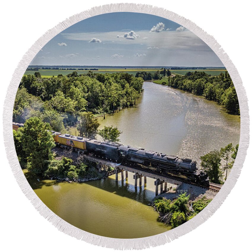Railroad Round Beach Towel featuring the photograph UP 4014 Big Boy at Corning AR by Jim Pearson