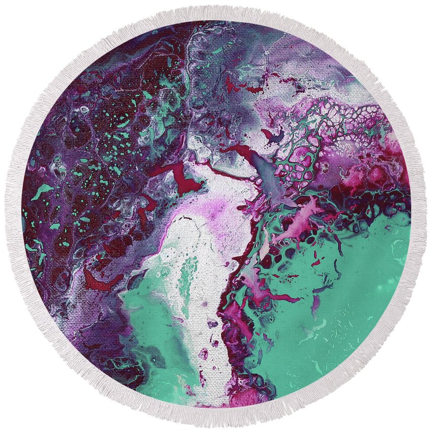  Round Beach Towel featuring the painting Vaporic by Embrace The Matrix