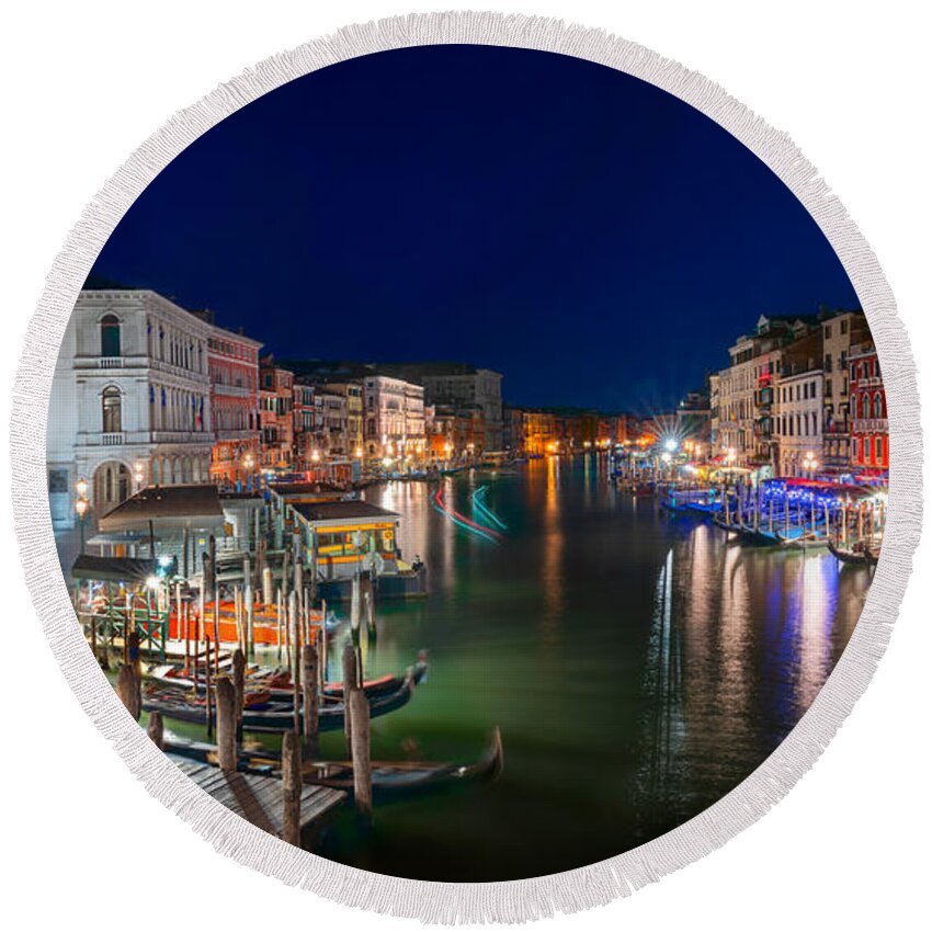 Rialto Round Beach Towel featuring the photograph Venice by night view from Rialto by The P