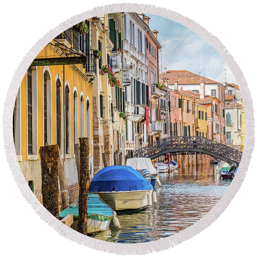 Italy Photography Round Beach Towel featuring the photograph Venice by Marla Brown