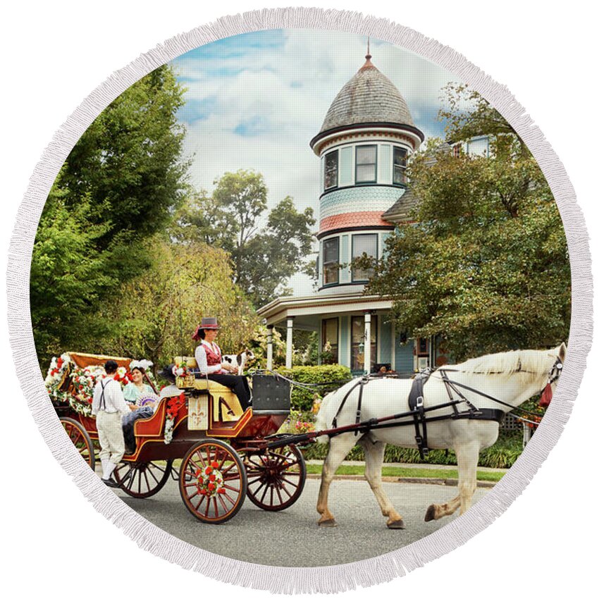 Belvidere Round Beach Towel featuring the photograph Victorian - Belvidere, NJ - A fairytale ending by Mike Savad
