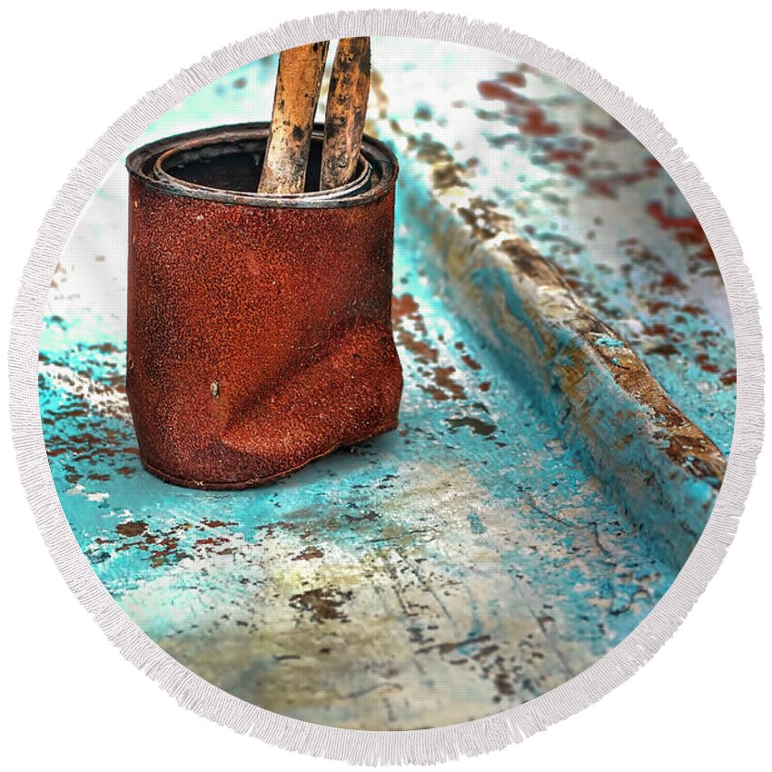 Rowboat Round Beach Towel featuring the photograph Rusted Paint Can On the Hull of a Wooden Rowboat by Cordia Murphy