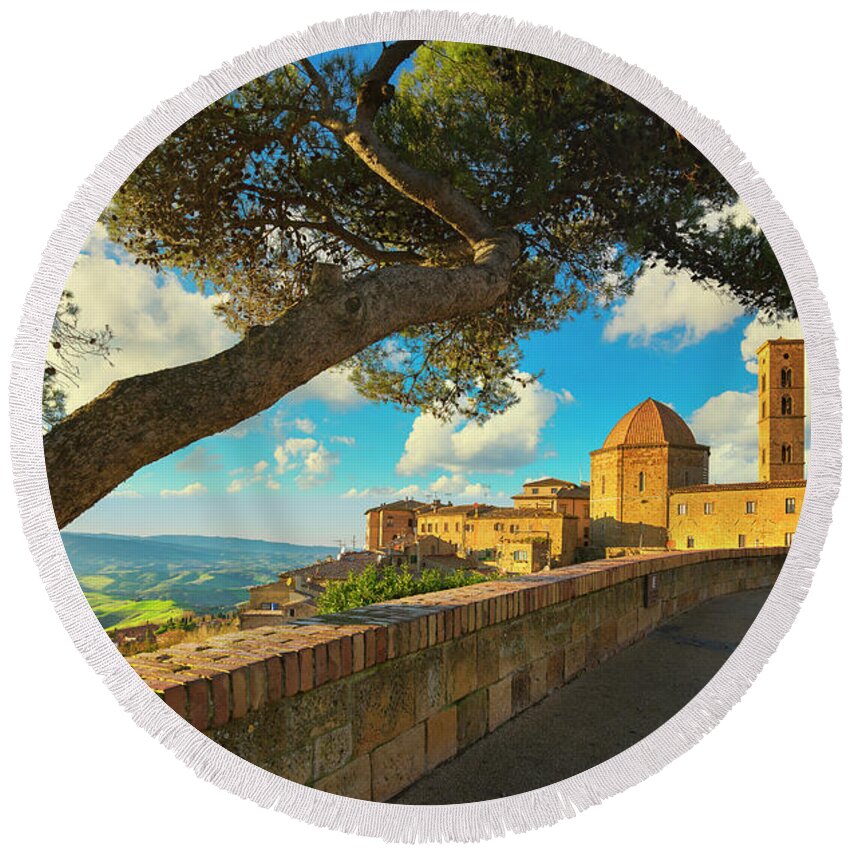 Volterra Round Beach Towel featuring the photograph Volterra Skyline and a Tree by Stefano Orazzini
