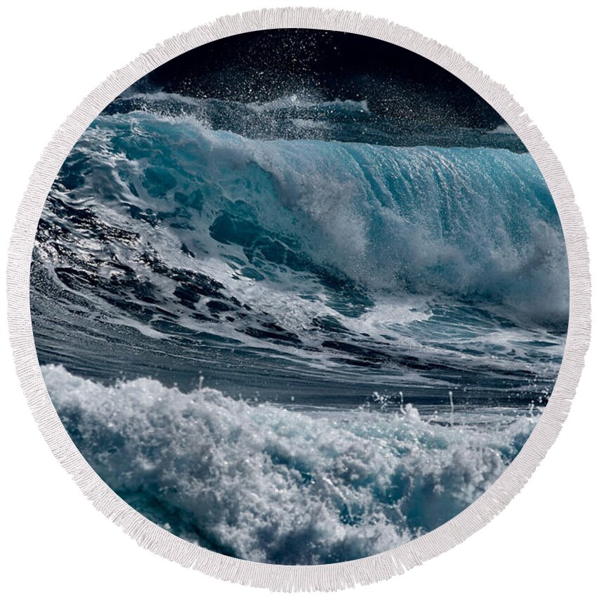 Hawaii Round Beach Towel featuring the photograph Waimanalo Wave of Blue Beauty by Debra Banks