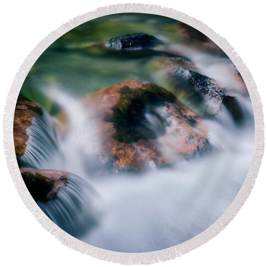 Nag006097 Round Beach Towel featuring the photograph Wet, Wet, Wet by Edmund Nagele FRPS