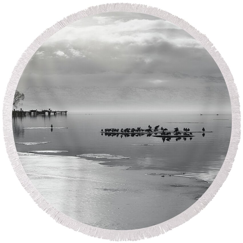 Landscape Round Beach Towel featuring the photograph Winter Gulls and Sunrays Black and White by Allan Van Gasbeck