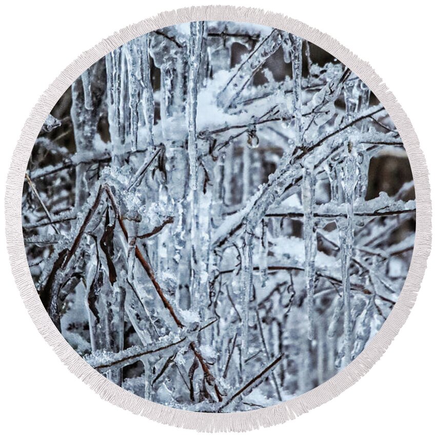 Ice Round Beach Towel featuring the photograph Winter's Ice Chandelier by Scott Burd