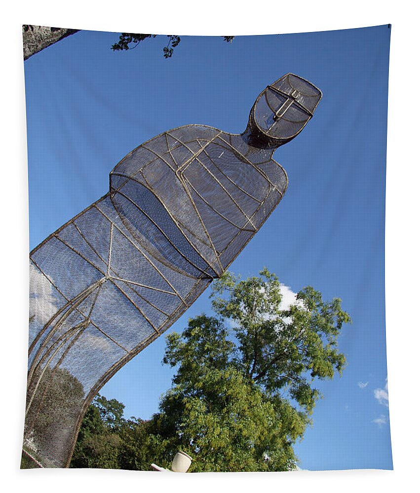 September Tapestry featuring the photograph Minujin's A Man Of Mesh by Cora Wandel