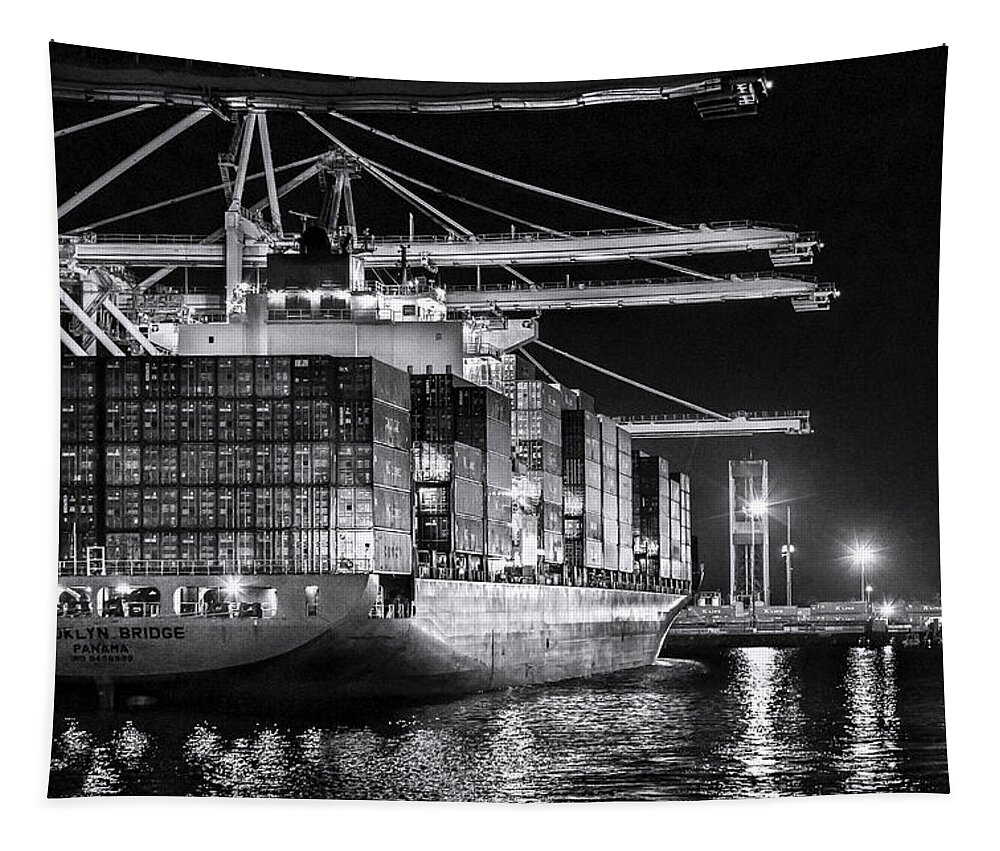 Port Of Long Beach Tapestry featuring the photograph Brooklyn Bridgebw By Denise Dube by Denise Dube