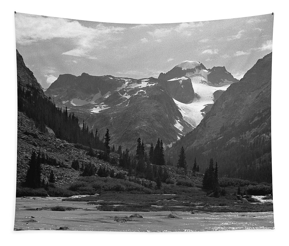Gannett Peak Tapestry featuring the photograph 509417-BW-Gannett Peak seen from Dinwoody Creek by Ed Cooper Photography