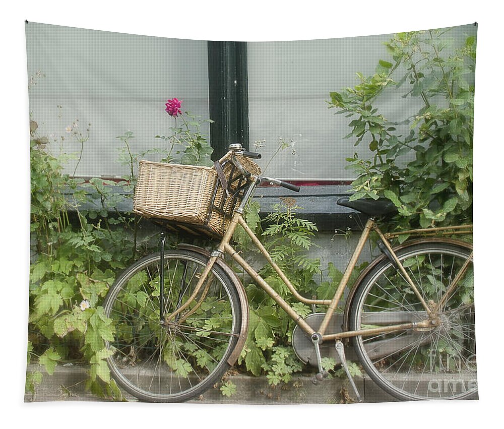 Bicycle Photo Tapestry featuring the photograph Imagine by Ivy Ho