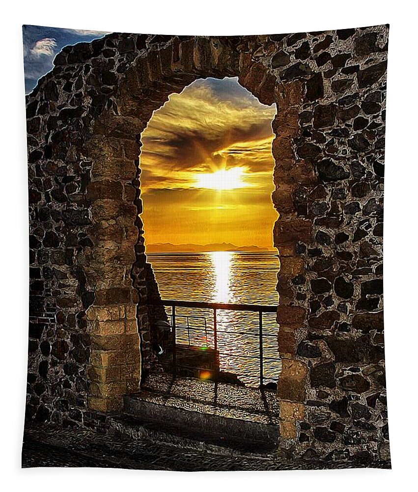 Sunrise Tapestry featuring the photograph Sun Panorama by Stefano Senise