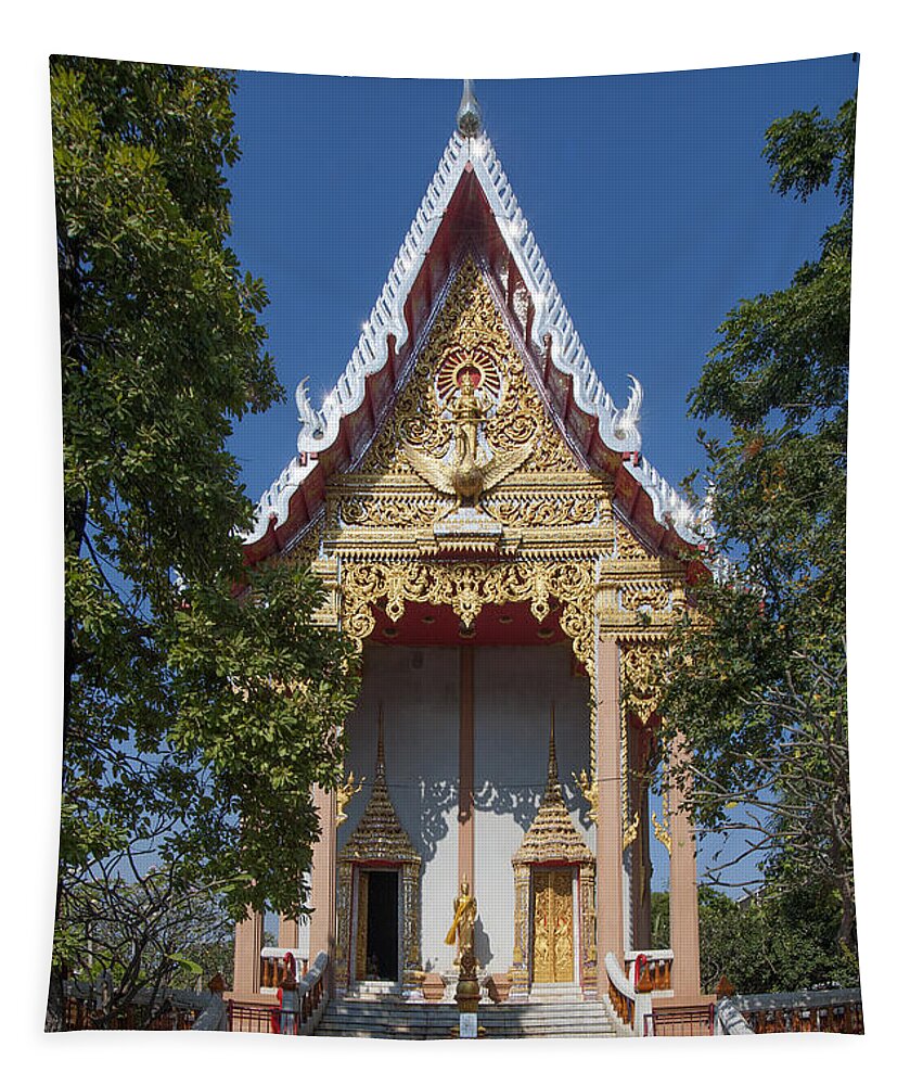 Bangkok Tapestry featuring the photograph Wat Laksi Ubosot DTHB1426 by Gerry Gantt