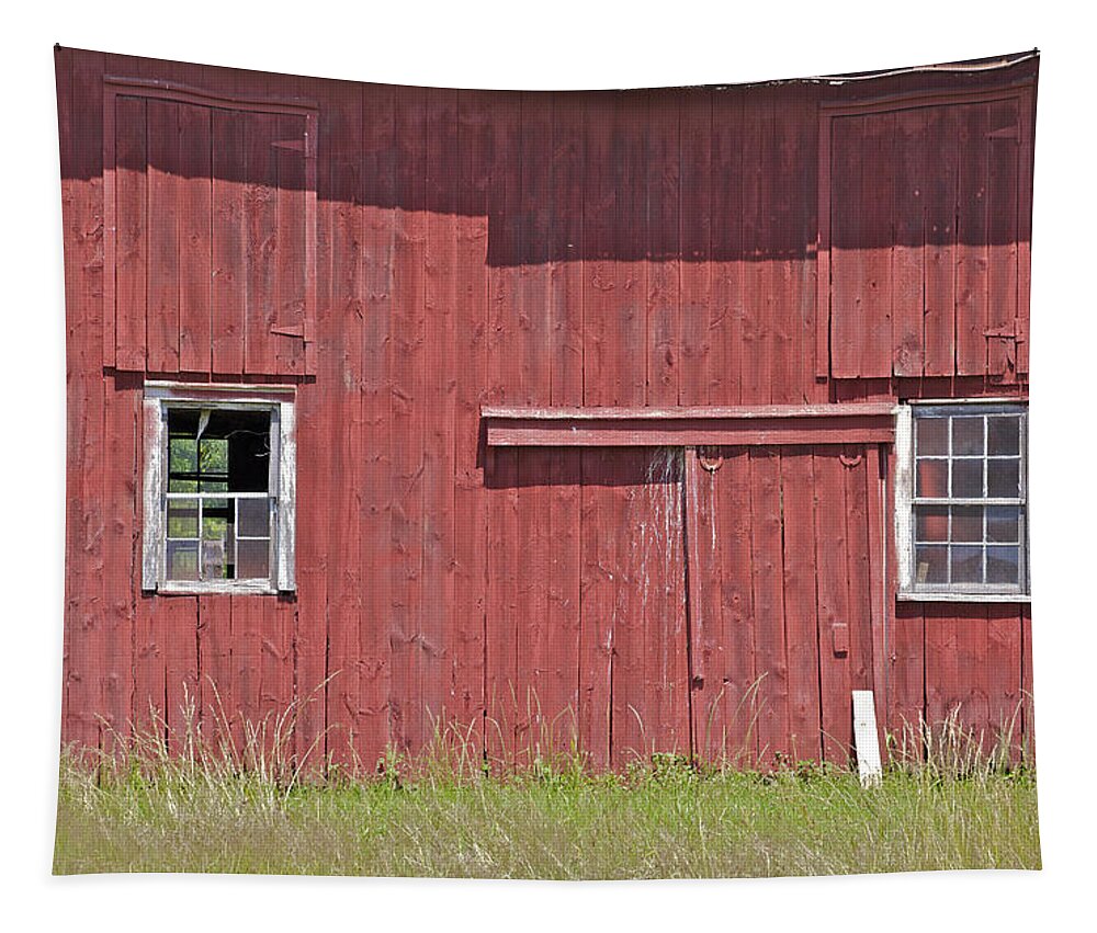 Americana Tapestry featuring the photograph Weathered Red Farm Barn of New Jersey by David Letts