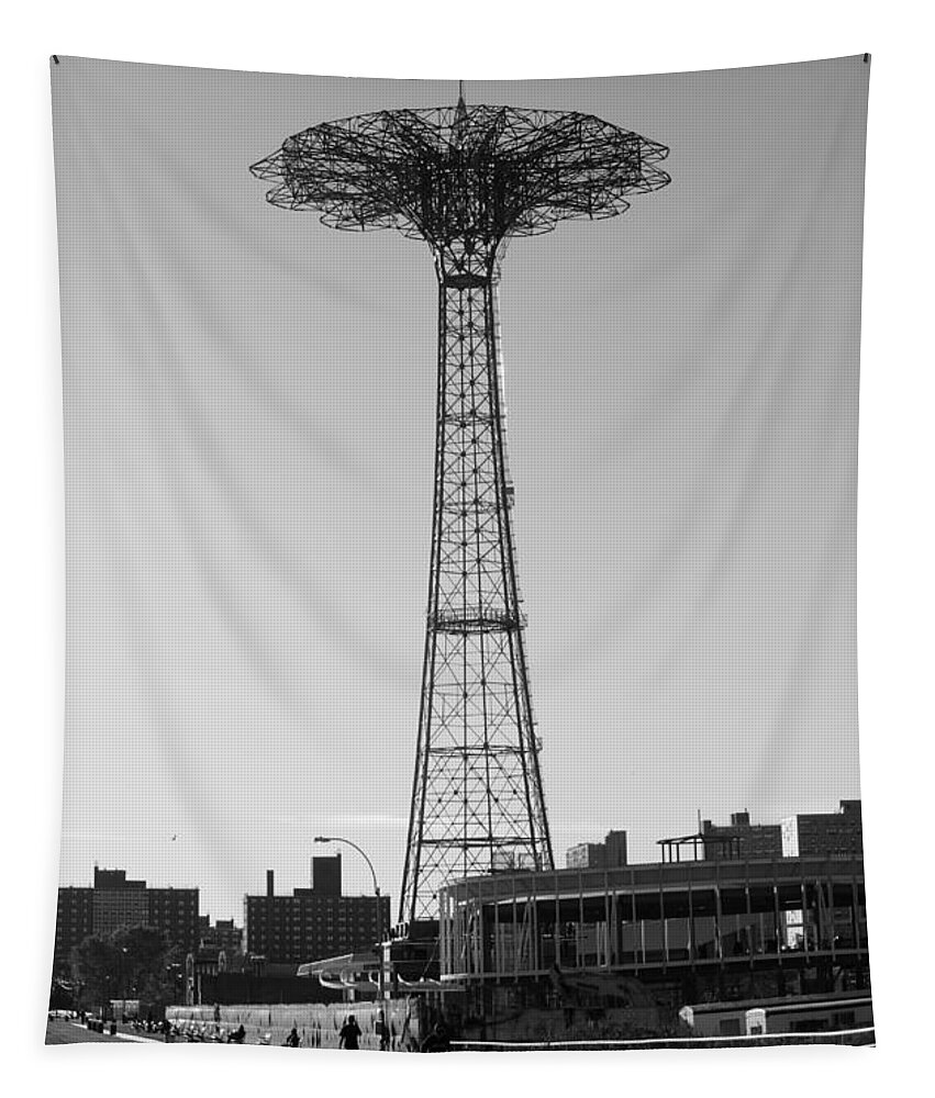 Brooklyn Tapestry featuring the photograph PARACHUTE DROP in BLACK AND WHITE by Rob Hans