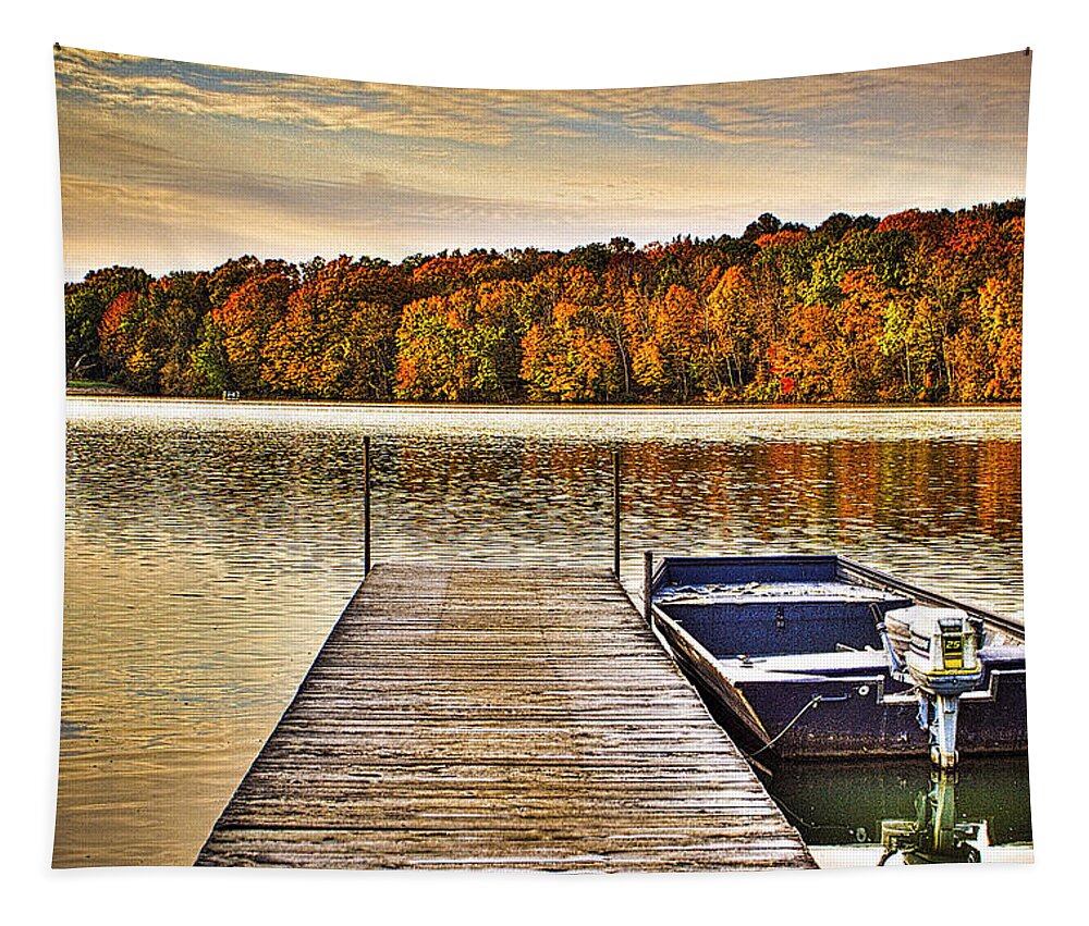 Le-aqua-na State Park Tapestry featuring the photograph Boat Dock Le-Aqua-Na II by Roger Passman