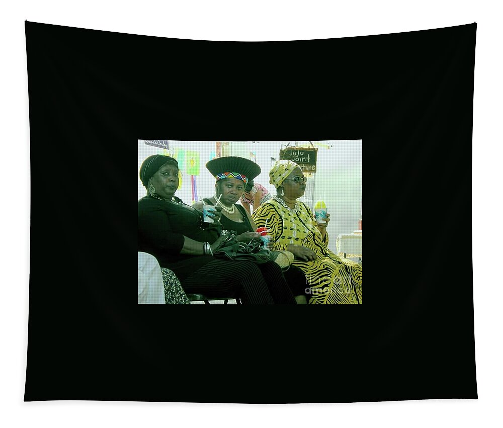 High Stylin' Black Women Tapestry featuring the photograph Dressed To The Nines by Rosanne Licciardi