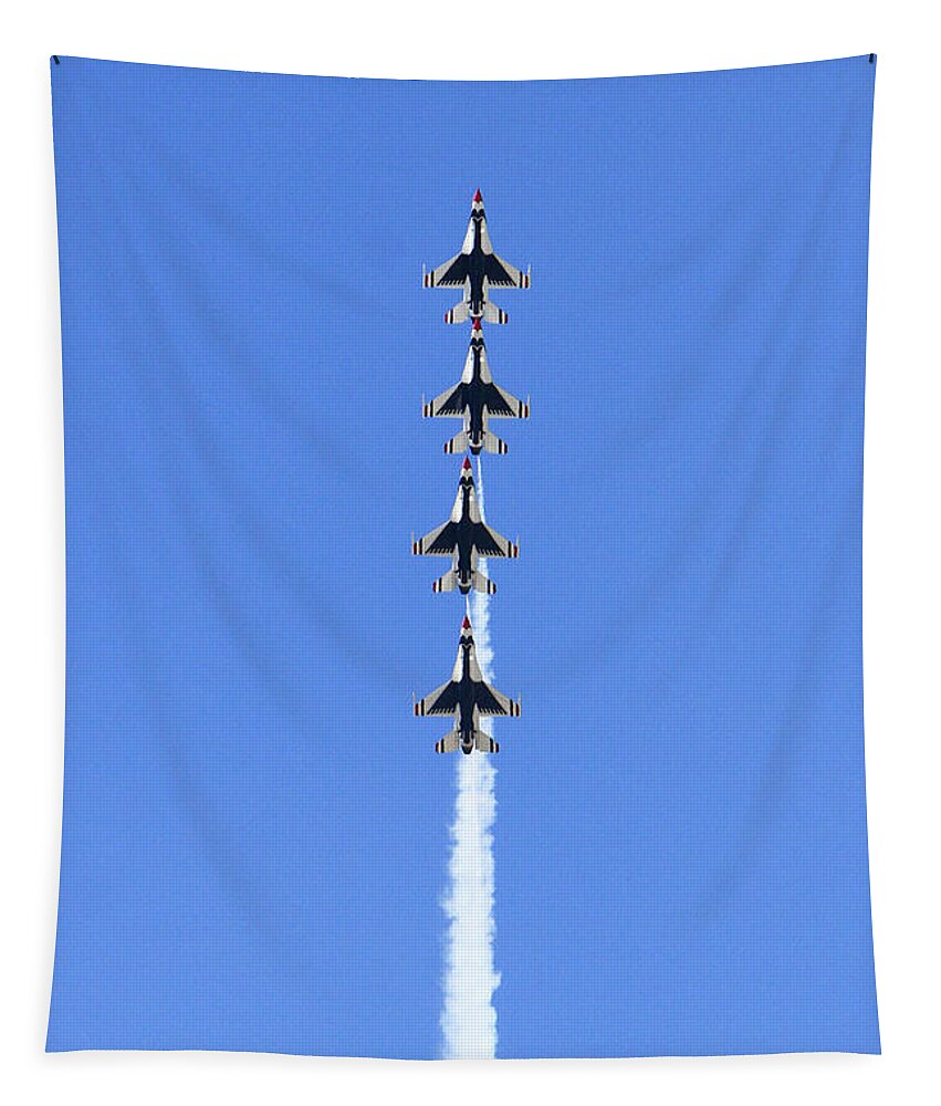 F-16 Tapestry featuring the photograph Going Vertical by Shoal Hollingsworth
