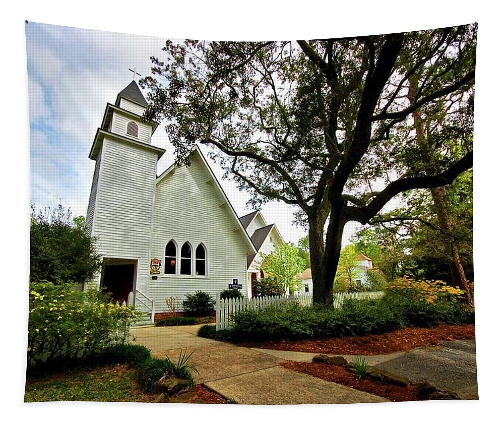 Alabama Photographer Tapestry featuring the digital art Magnolia Springs by Michael Thomas