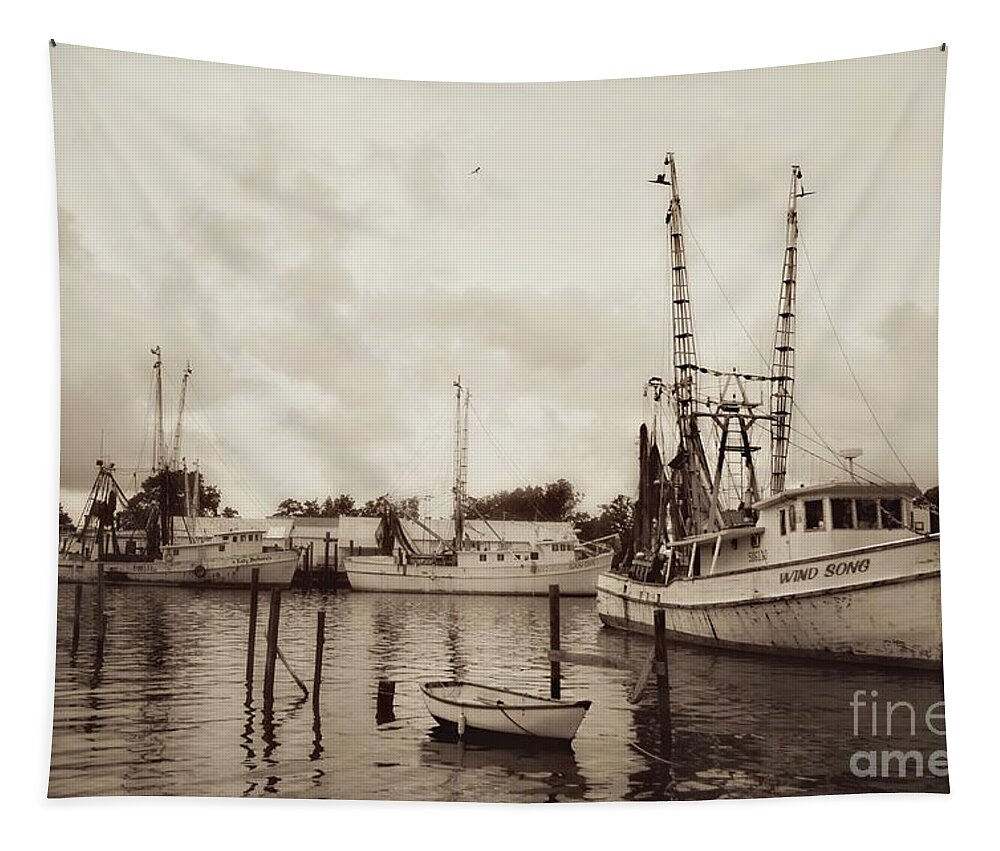 Harbor Tapestry featuring the photograph Oriental Harbor by Benanne Stiens