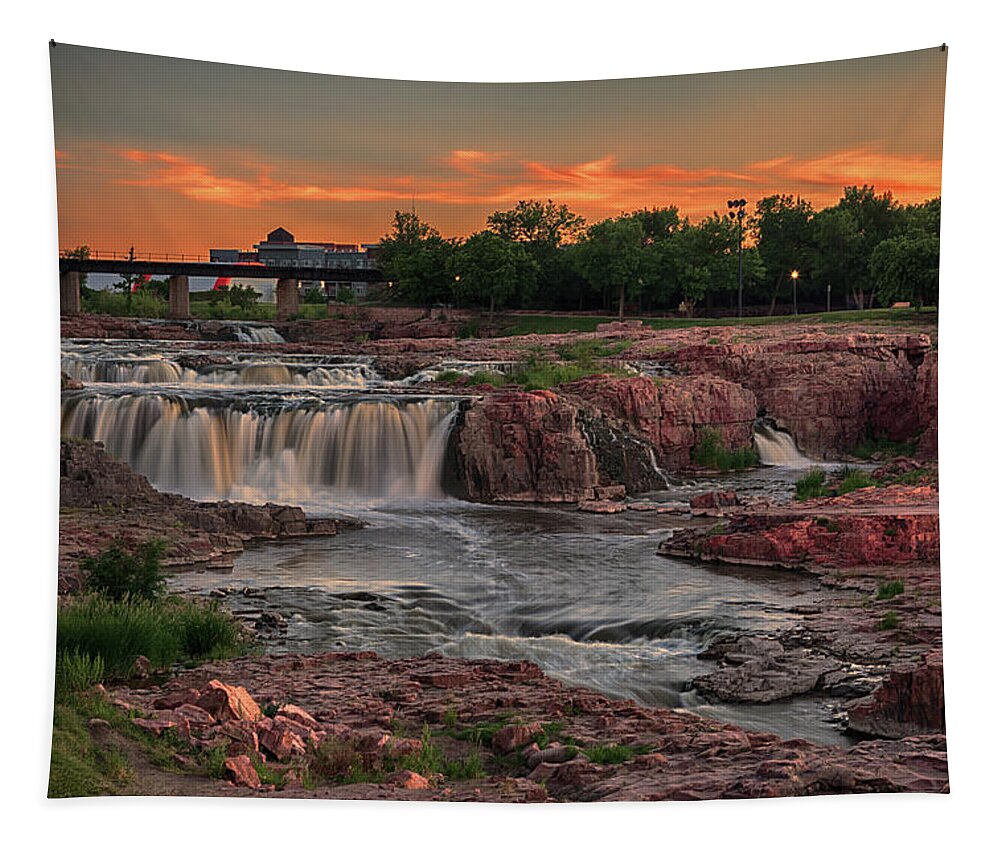Sunsets Tapestry featuring the photograph Sioux Falls Sunset by Susan Rissi Tregoning