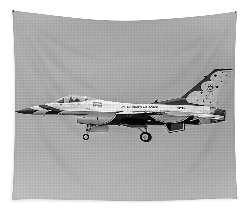 United States Air Force Thunderbirds Tapestry featuring the photograph United States Air Force Thunderbirds  07 by Susan McMenamin