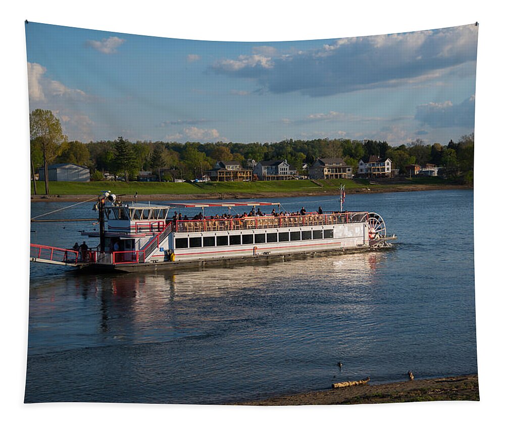 Valley Gem Sternwheeler Tapestry featuring the photograph Valley Gem Sternwheeler by Holden The Moment