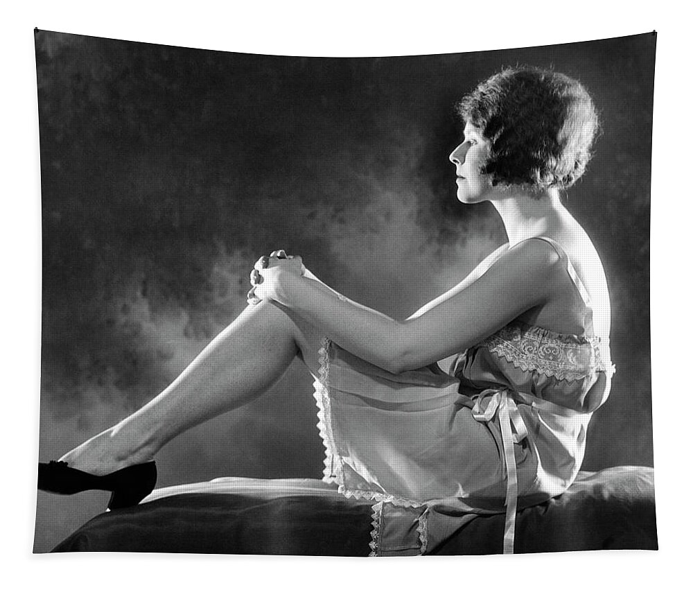 Inspiring Images: The Bright, Young, Roaring Twenties | Charleston dance,  1920s dance, Dancing poses