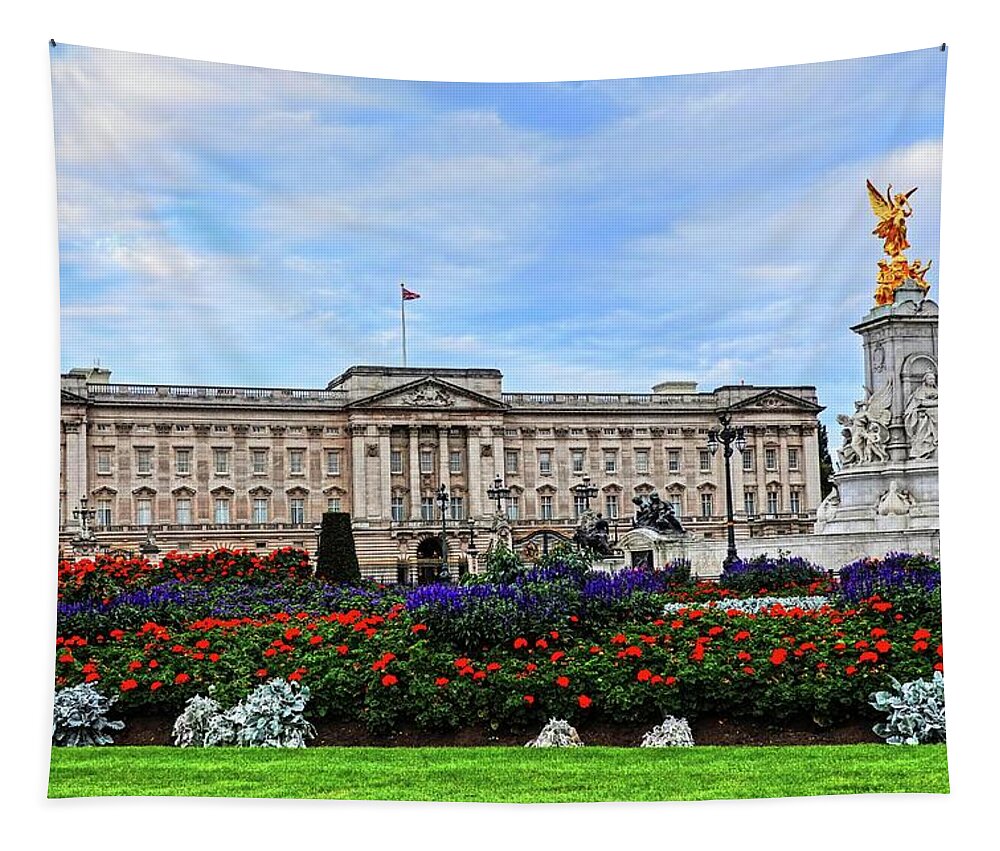 London Tapestry featuring the photograph Buckingham Palace London UK United Kingdom Garden by Toby McGuire