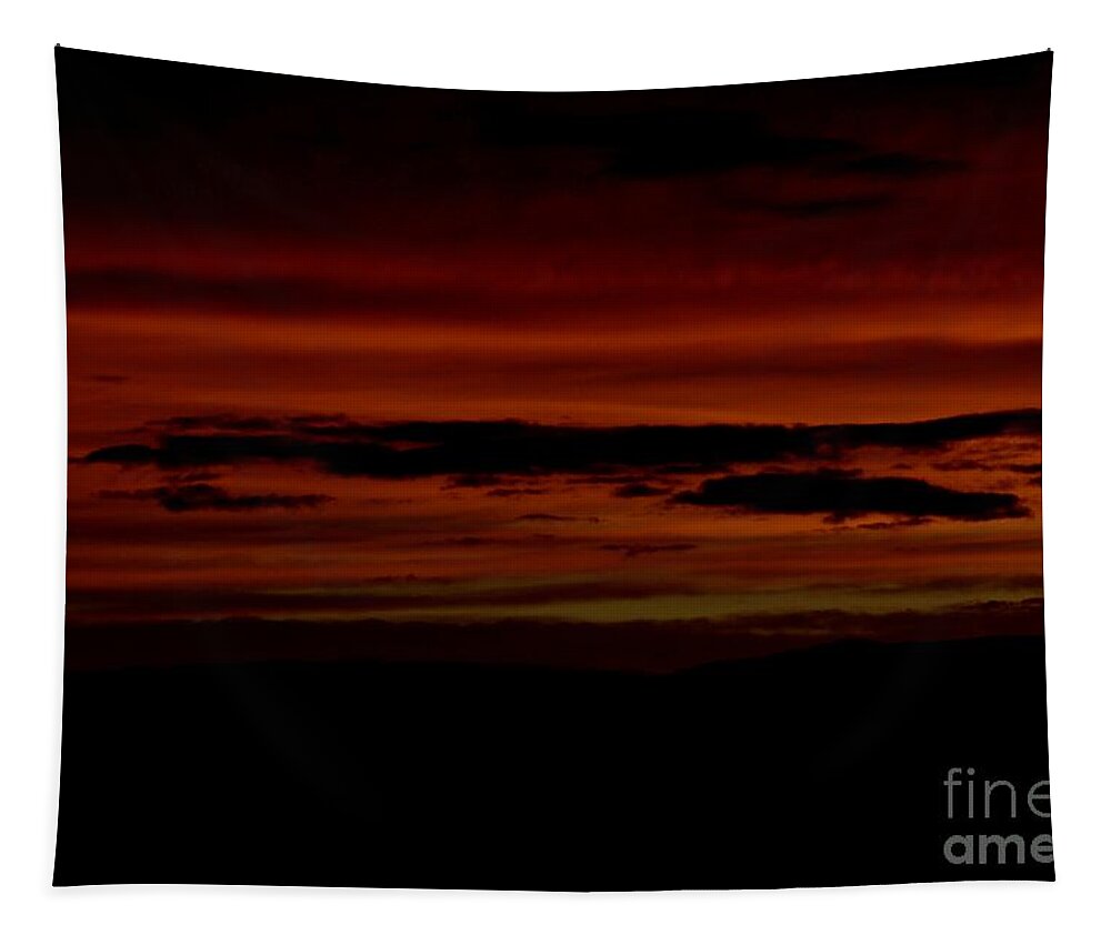 Sunrise Tapestry featuring the photograph Eastern Sky by Ann E Robson