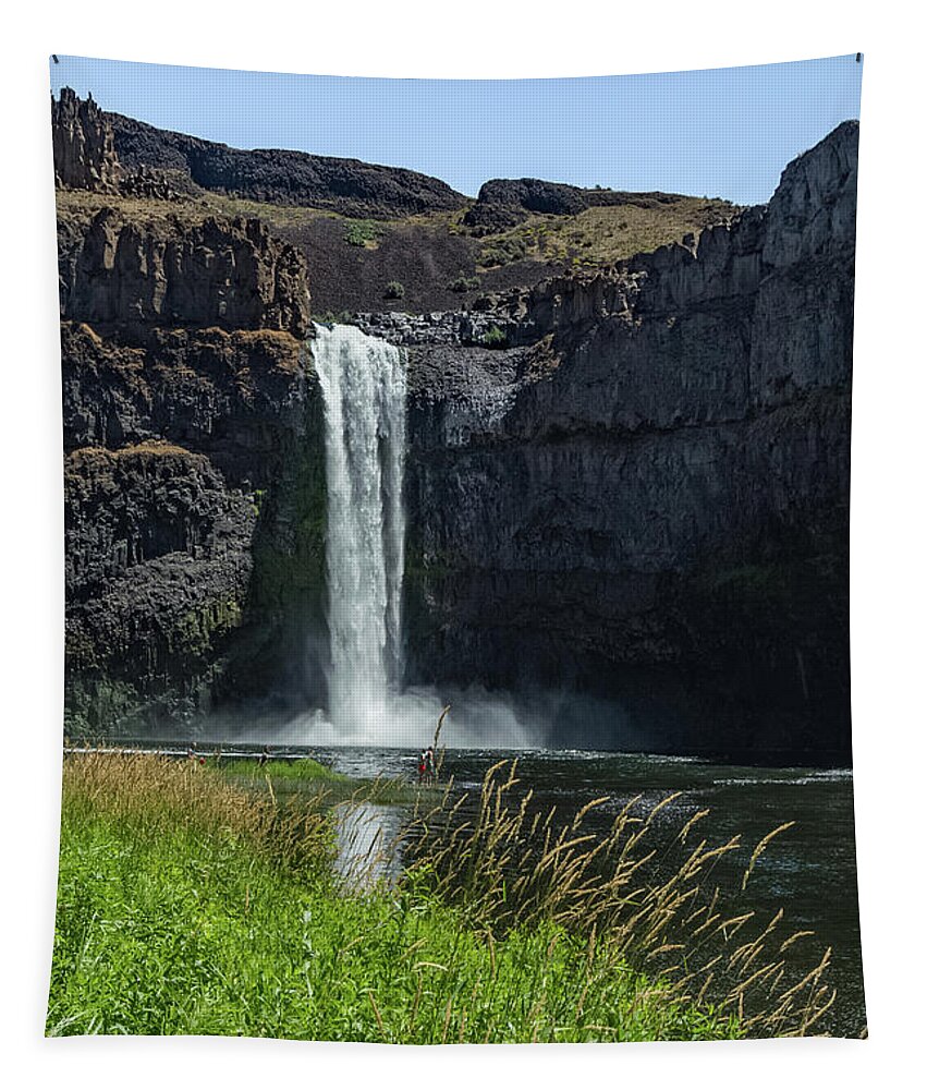 Palouse Falls Tapestry featuring the photograph Look for the people for scale by Joe Kopp