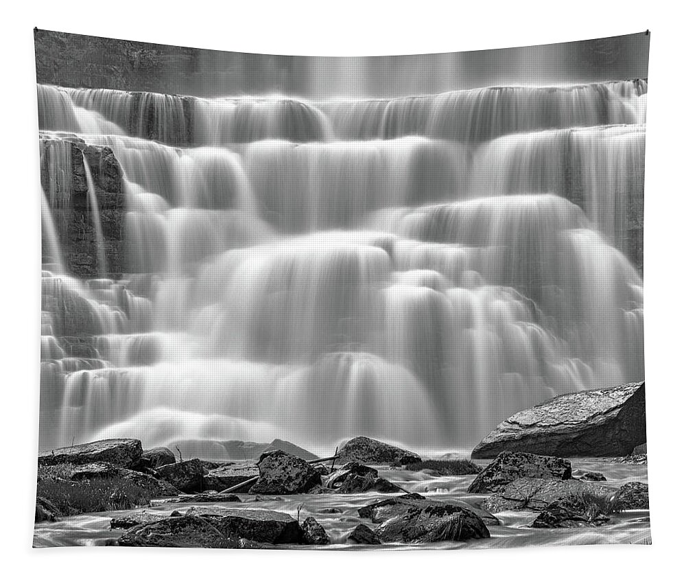 Chittenango Falls Tapestry featuring the photograph Falling Water by Rod Best