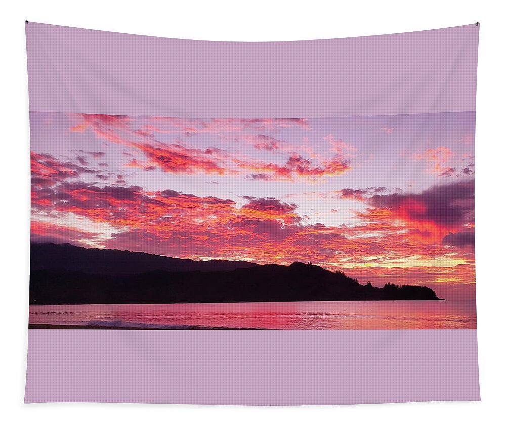 Kauai Tapestry featuring the photograph Goodnight by Tony Spencer