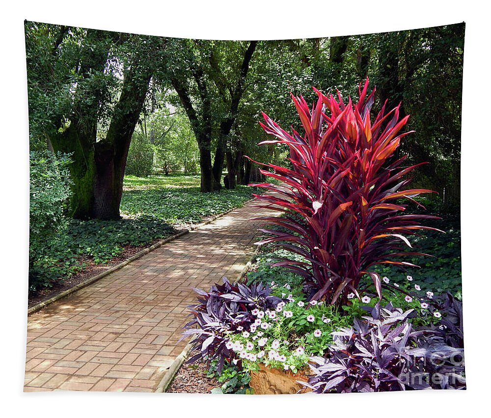 Park Tapestry featuring the photograph Peaceful Setting by Amy Dundon