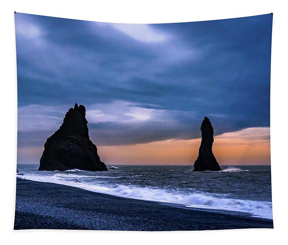 Atlantic Ocean Tapestry featuring the photograph Rising Dawn by Dee Potter