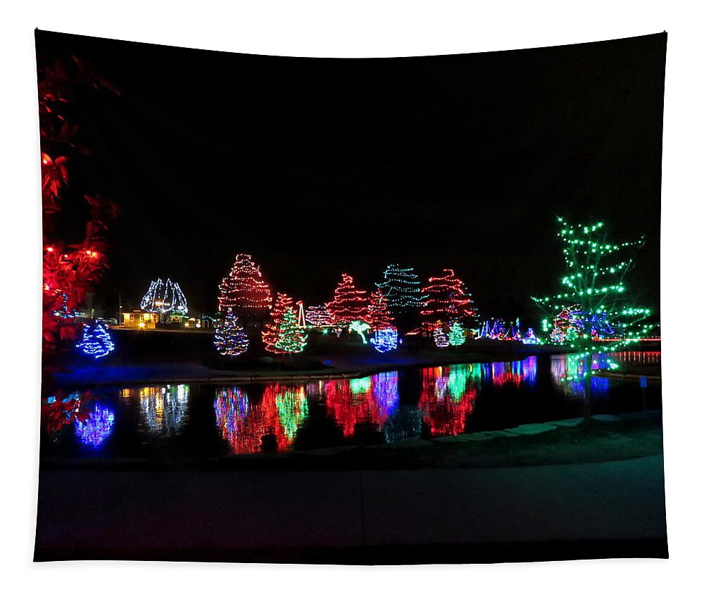 Christmas Tapestry featuring the photograph Sar Ko Aglow by Keith Stokes