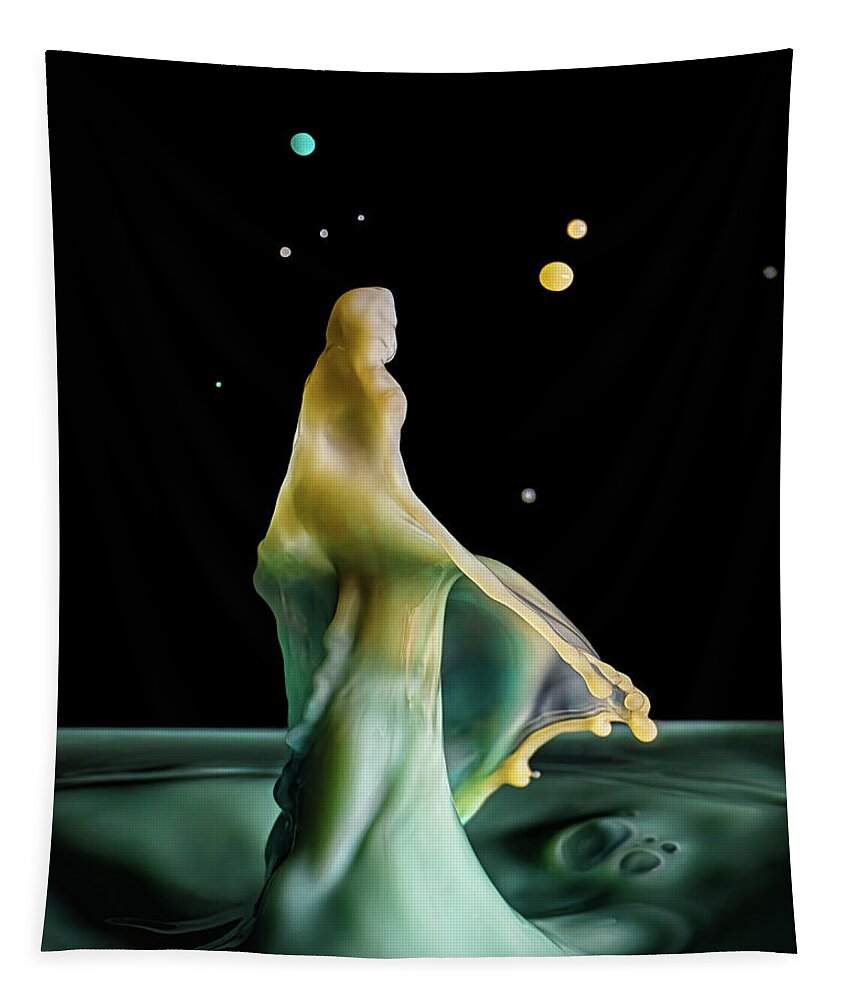 Water Drop Art Tapestry featuring the photograph Star Gazer by Michael McKenney