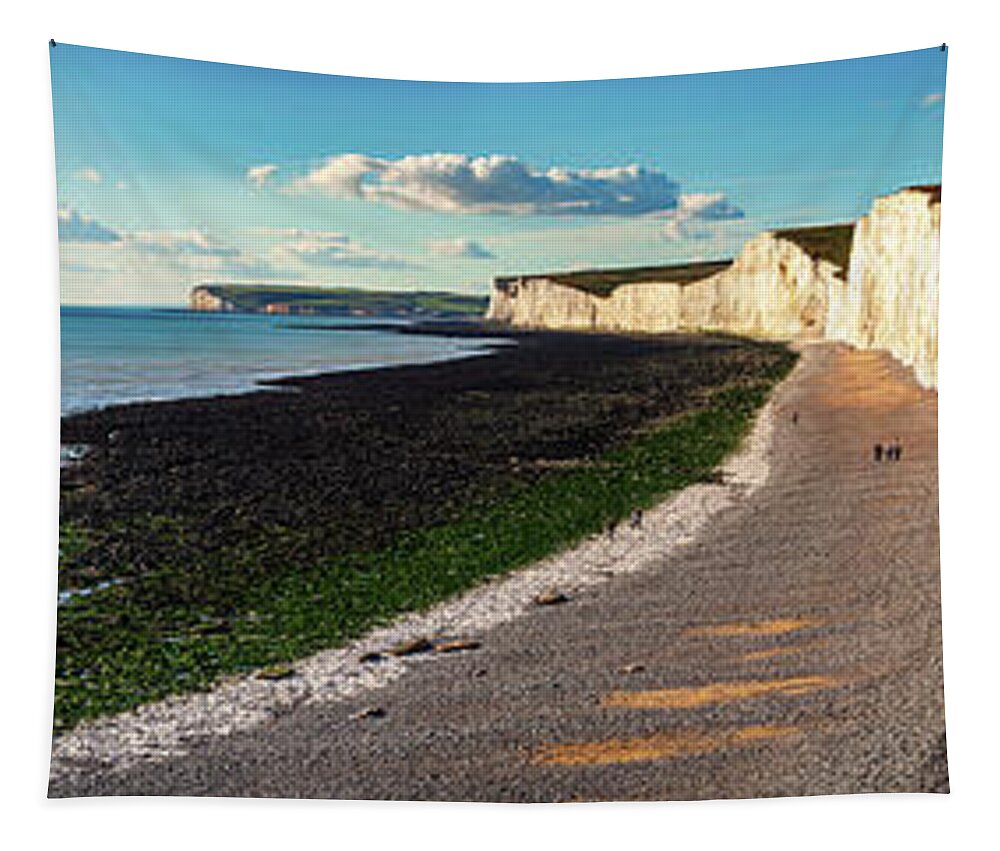 White Cliffs Of Dover Tapestry featuring the photograph The Majestic Cliffs by Ryan Huebel